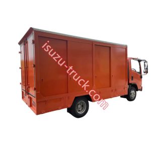 ISUZU Insulated transporter cargo