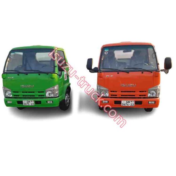 two sets green and red color ISUZU metering tanker truck shows on isuzu-truck.com