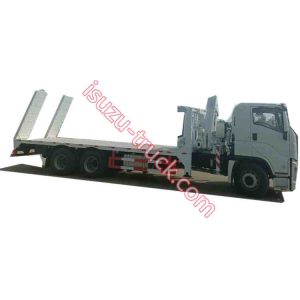 crane lowbed lorry body mounted onn the ISUZU chassis shows on isuzu-truck.com